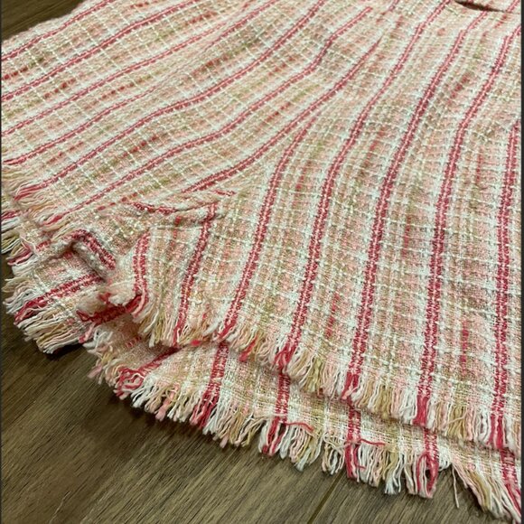 Pink and White Tweed Shorts and Top set, Size s/m - Picture 5 of 7